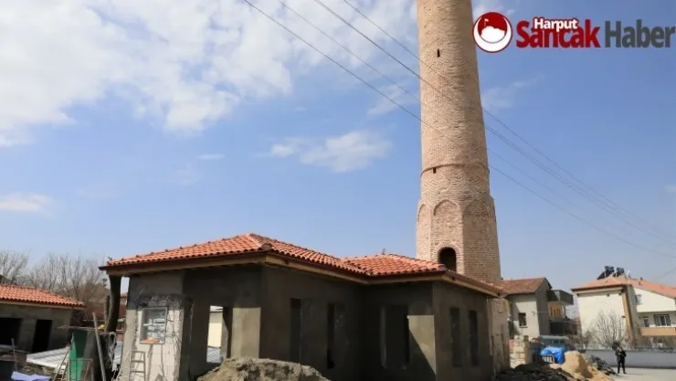 Battalgazi'deki Tarihi Mekanlarda Restorasyon Çalışmaları Sürüyor