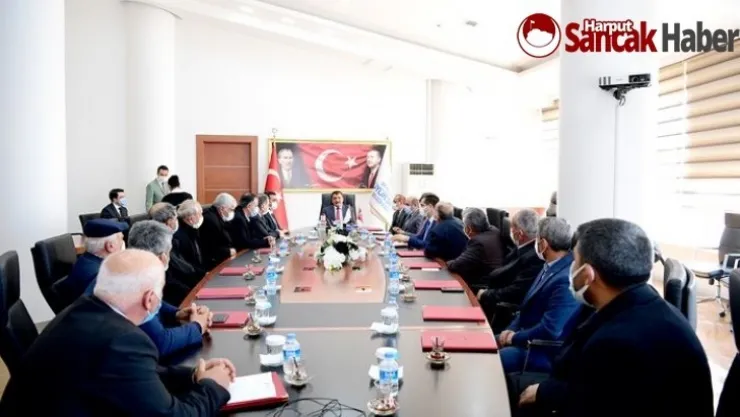 Battalgazi İlçesi Mahalle Muhtarlarının Taleplerini Dinledi