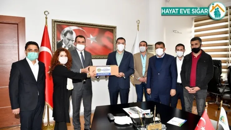 Berberler ve Kuaförler Esnaf Odasından Başkan Gürkan'a teşekkür ziyareti