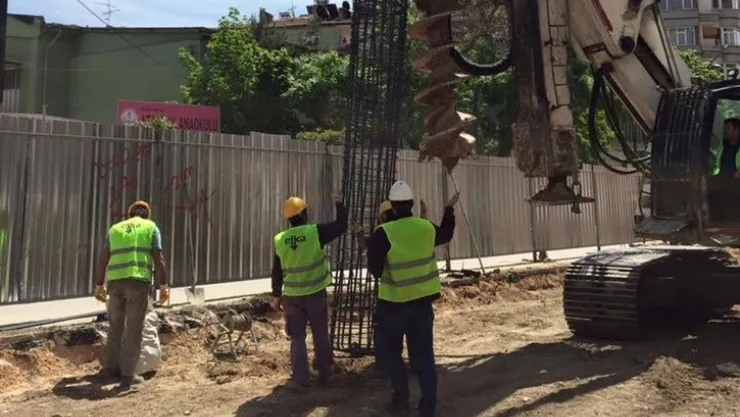 Bosna Hersek Bulvarı Alt Geçit Projesi'nde Fore Kazık Çakımı Başladı