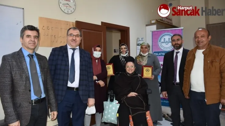 Bu Fedakârlıklar Örnek Olmalı