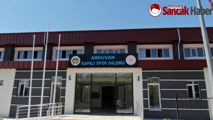 Büyükşehir Belediyesi Arguvan İlçesine Kapalı Spor Salonu Kazandırdı