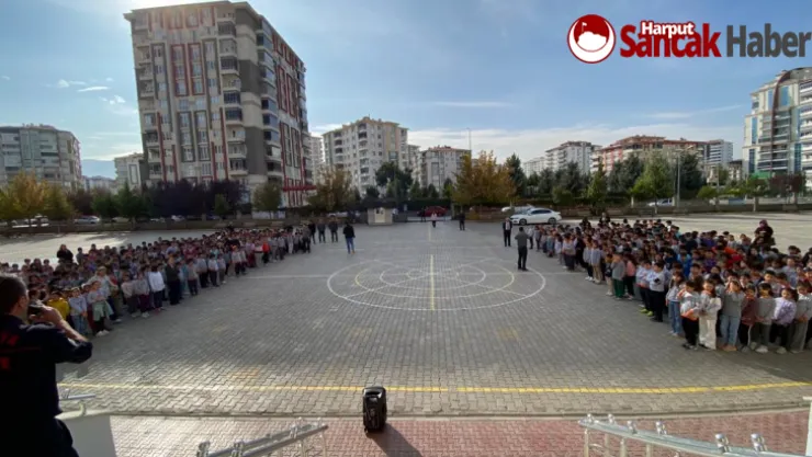 Büyükşehir İtfaiye Ekipleri Eğitimlerini Sürdürüyor