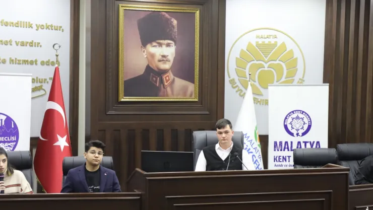 Büyükşehrin Genç Meclisi Malatya İçin Önemli Kararlar Aldı