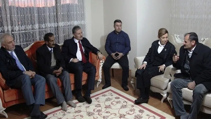 Çalık: 'Hayırcılara baskı kuruluyor diyenler Evet diyenlere baskı kuruyor'