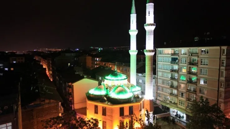 CAMİLER LED AYDINLATMAYLA IŞIL IŞIL