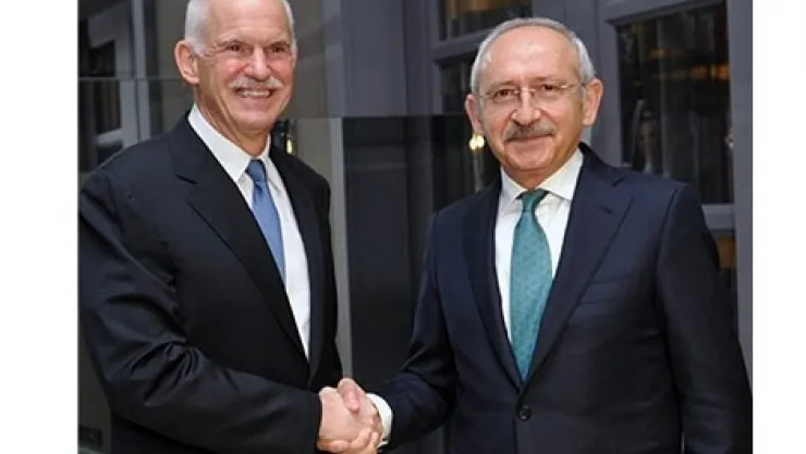 CHP Genel Başkan Kemal Kılıçdaroğlu, Sosyalist Enternasyonal Başkanı Yorgo A. Papandreu ile yemek yedi