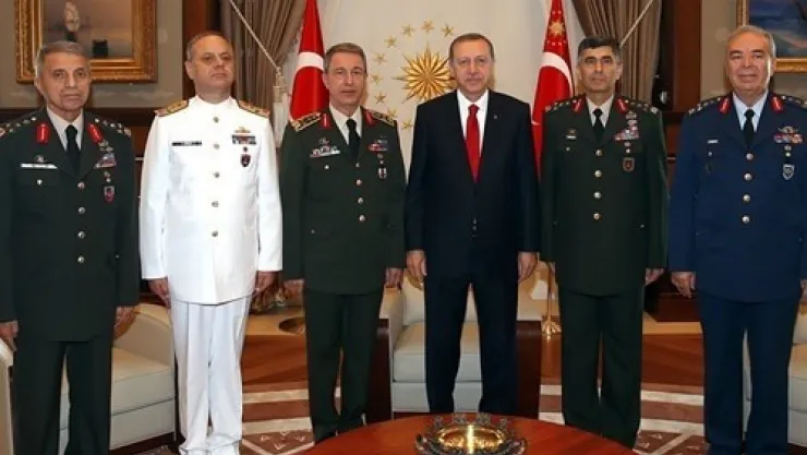 Cumhurbaşkanı Erdoğan, Genelkurmay Başkanı ile Kuvvet Komutanlarını Kabul Etti