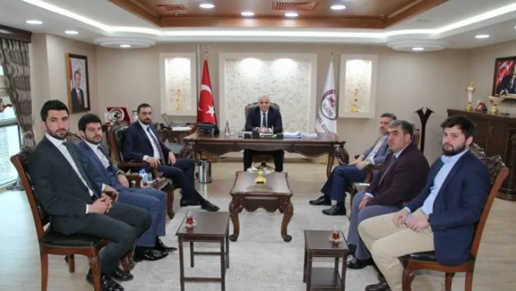 Cumhurbaşkanlığı Başdanışmanı Akış'tan Vali Zorluoğlu'na Ziyaret