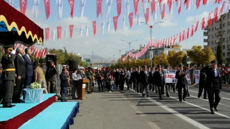 Cumhuriyet Bayramı Coşku İle Kutlandı