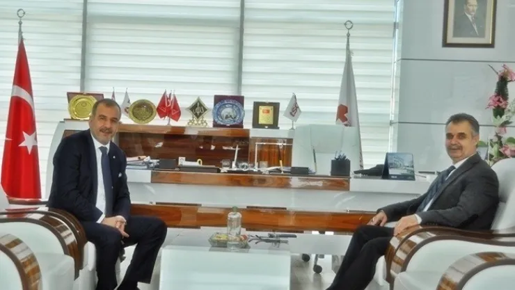 DEFTERDAR YILDIRANER'DEN ETSO'YA VEDA ZİYARETİ