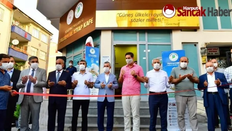 Eğitim Yatırımlarımızı, Millet Kıraathaneleri Ve Kitap Kafelerle Taçlandırıyoruz
