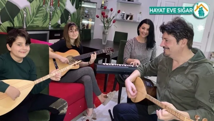 Ekin'in Ev Orkestrası