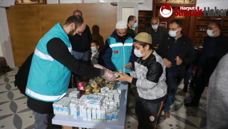 Elazığ Belediyesi'nden Miraç Kandilinde Süt, Kandil Simidi ve Lokum İkramı