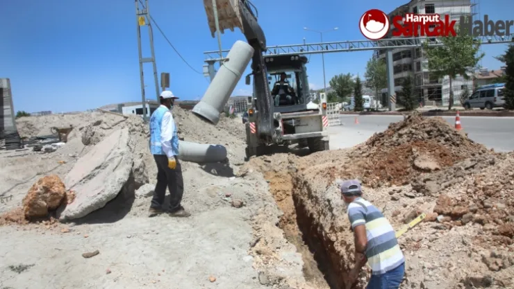 Elazığ Belediyesi Şehrin Yeni Yerleşim Bölgelerinde Altyapı Kapasitesini Artırıyor