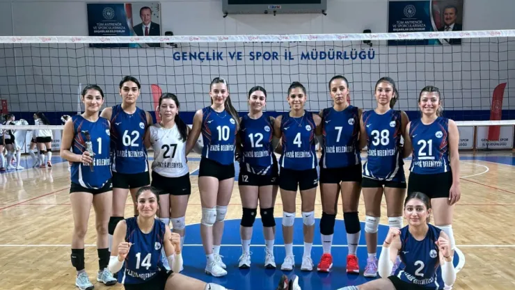 ELAZIĞ BELEDİYESPOR KADIN VOLEYBOL TAKIMI, GALİBİYETE UZANDI