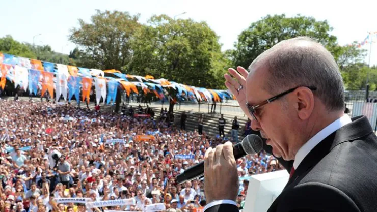 Cumhurbaşkanı Erdoğan, 6. Olağan Kongresi öncesi  vatandaşlarla...