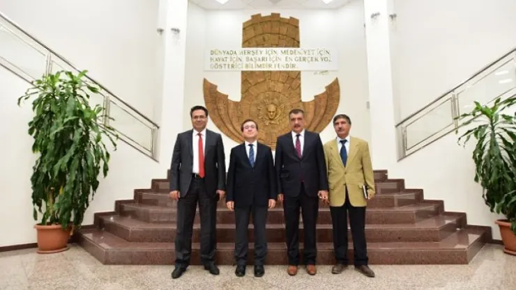 Başkan Gürkan, Rektör Prof. Dr. Kızılay'ı Ziyaret Etti