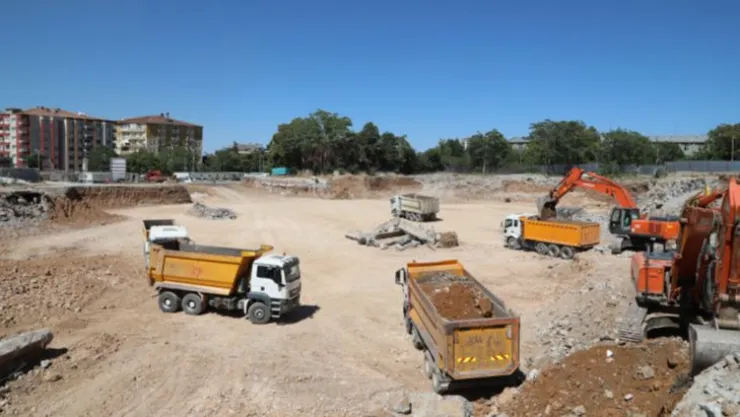 Devlet Hastanesi Temel Kazı Çalışmalarına Başlandı