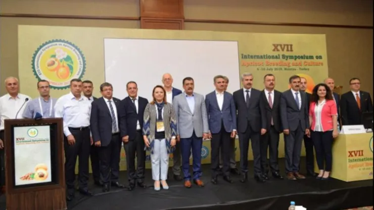 17. Uluslararası Kayısı Sempozyumu başladı