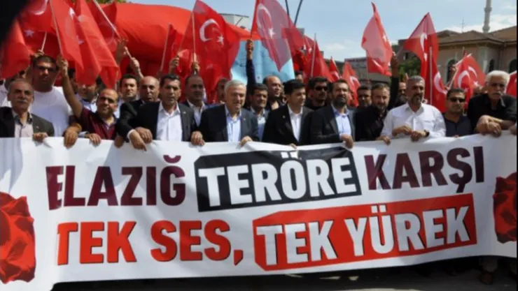 TERÖRE KARŞI TEK YÜREK