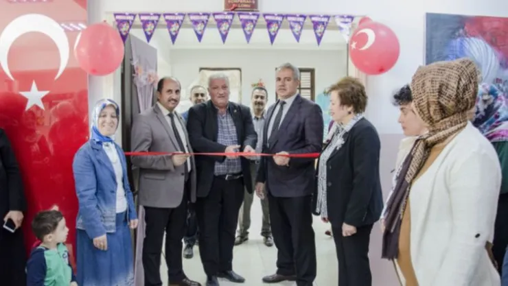 Özalper Semt Konağında El Emeği Sergisi