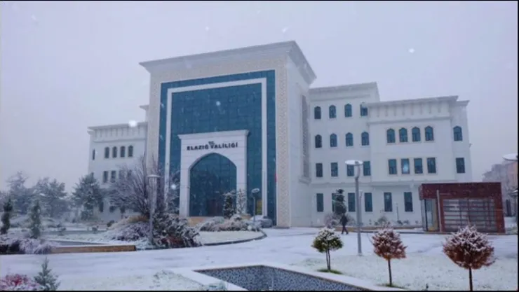 Yoğun Kar Yağışı Nedeniyle Yarın Okullar Tatil
