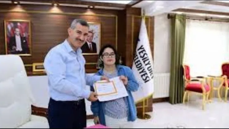 Down Sendromlu İrem Yeşilyurt Belediyesinde staj yaptı