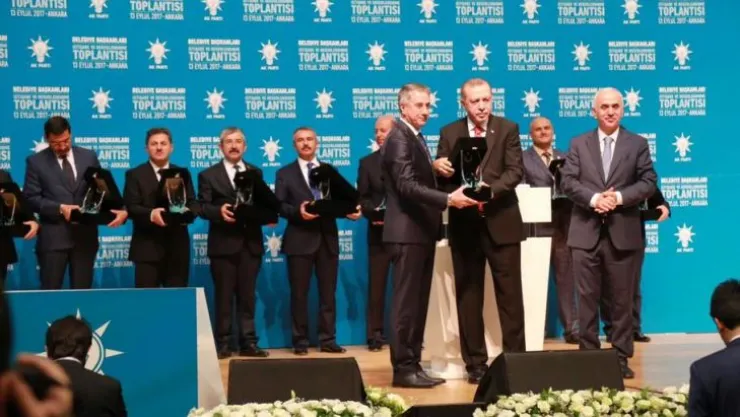 Cumhurbaşkanı Erdoğan'dan Elazığ'a Ödül