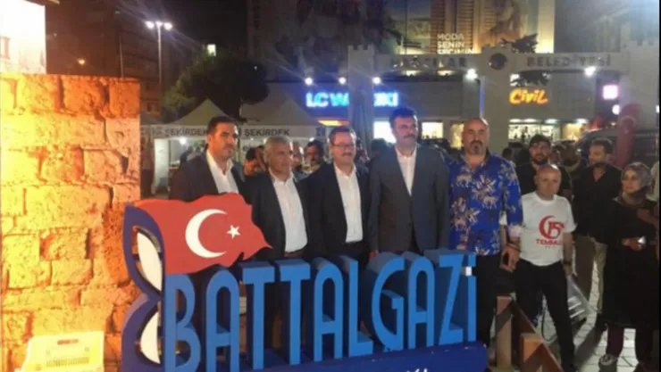 Başkan Güder, İstanbul'da '1. Malatya Kayısı Festivali'ne Katıldı