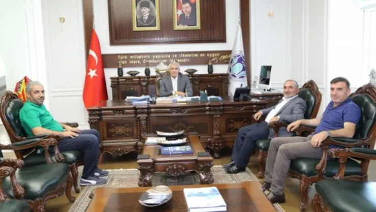 Başkan Güder Müsiad Bulunduğu Yeri Değiştirip, Güzelleştiriyor