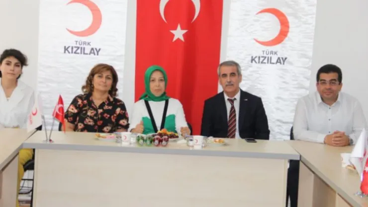 Milletvekili Çalık'tan Karaciğer Nakil Enstitüsü'ne Ziyaret