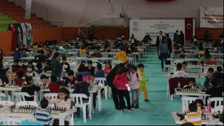 ÇANAKKALE ŞEHİTLERİNİ ANMA SATRANÇ TURNUVASI SONUÇLANDI