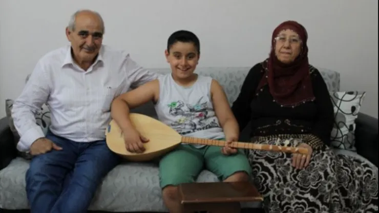 Oyuncaklarını Satışa Çıkaran Çocuğa, Başkan Şerifoğulları'ndan Anlamlı jest