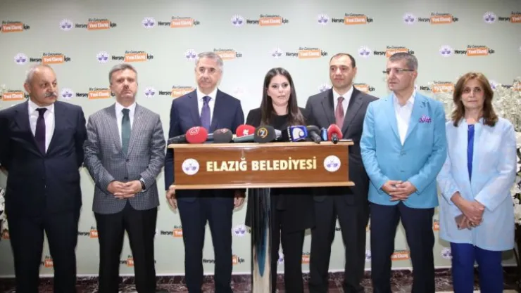 Bakan Sarıeroğlu Müjdeyi Belediye Ziyaretinde Verdi