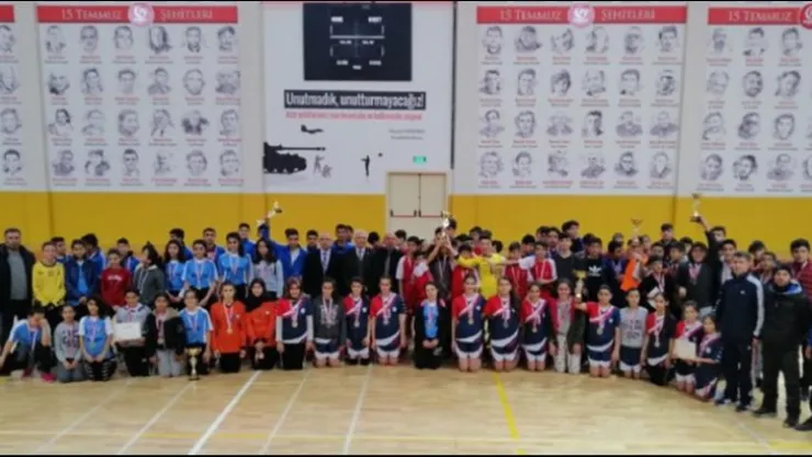 OKULLAR ARASI YILDIZLAR HENTBOL VE GENÇLER KİCK-BOKS MÜSABAKALARI SONUÇLANDI