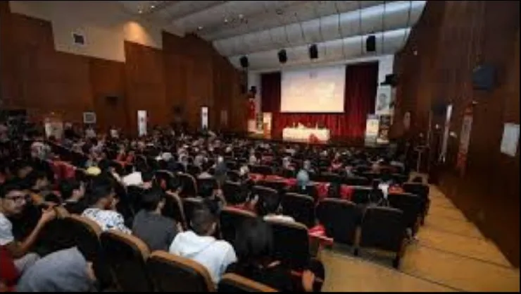 Biz Vatanı Kutsal, Vatan Sevgisini İmandan Biliriz