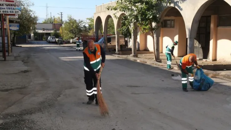 Sanayi Mahallesi'nde Kapsamlı Temizlik