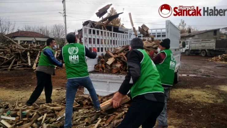 Elazığ İHH Yardımlarla Yüreklere Dokunuyor