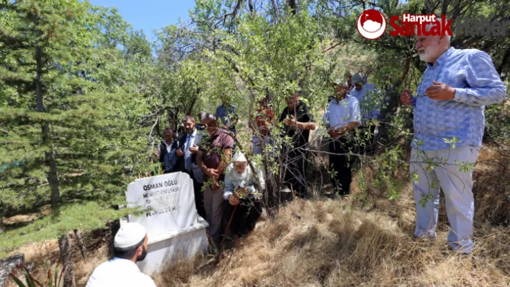 Elazığ Musikisinin Usta İsmi Mehmet Parlaksu Mezarı Başında Anıldı