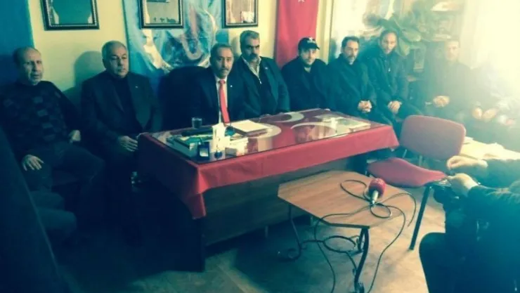 'Elazığ Ülkücü İşçiler'den asgari ücrete tepki'