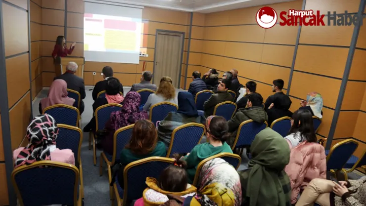 Engelsiz Yaşam Merkezi'nde Engelli Haklarına Yönelik Eğitimler Devam Ediyor