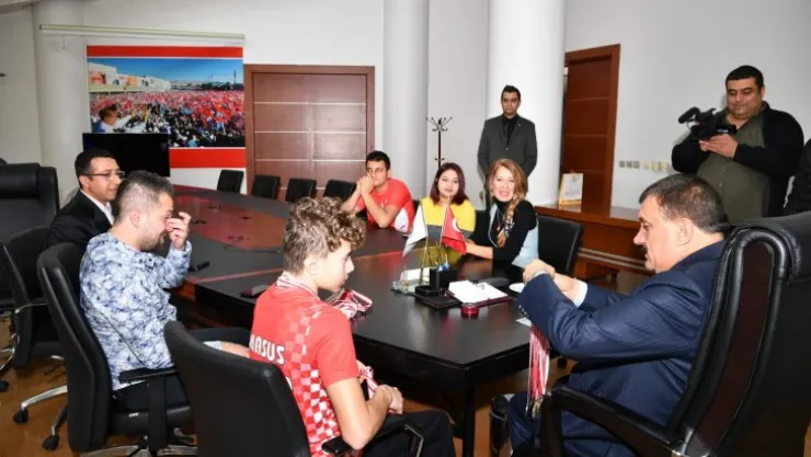 Esas Olan İnsanlarda Sevgi Engelinin Olmamasıdır