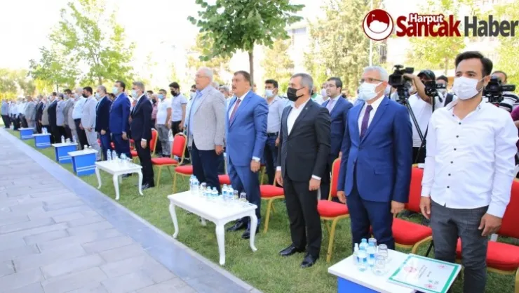 Gelincik Tepesi 678 Konutun Anahtar Teslim Töreni Düzenlendi
