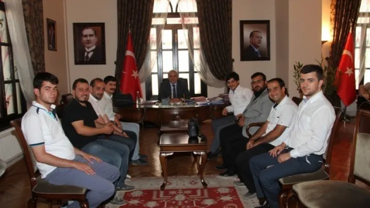 Genç Birlik Elazığ Şube Başkanı Vali Zorluoğlu'nu Ziyaret Etti