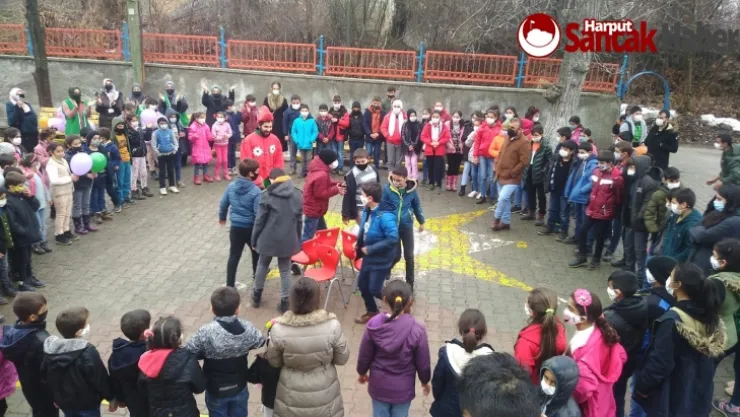 Genç İHH Çocuk Biriminden Bedi Besmele Şenliği