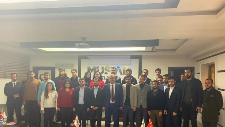 Genç Müsiad'dan Üniversite Öğrencilerine GİRİŞİMCİLİK Hakkında Seminer.