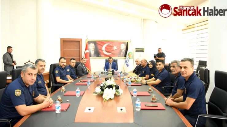 GÜRKAN: İtfaiye Personellerimiz Fedakârca Çalışıyor