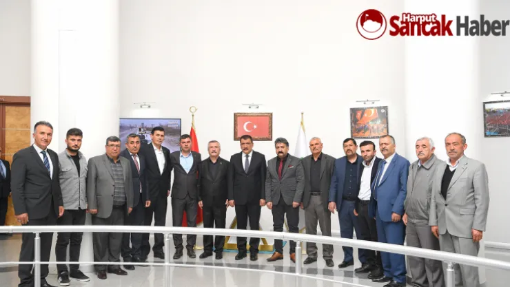Hekimhan MHP İlçe Teşkilatı Başkan Gürkan'ı Ziyaret Etti