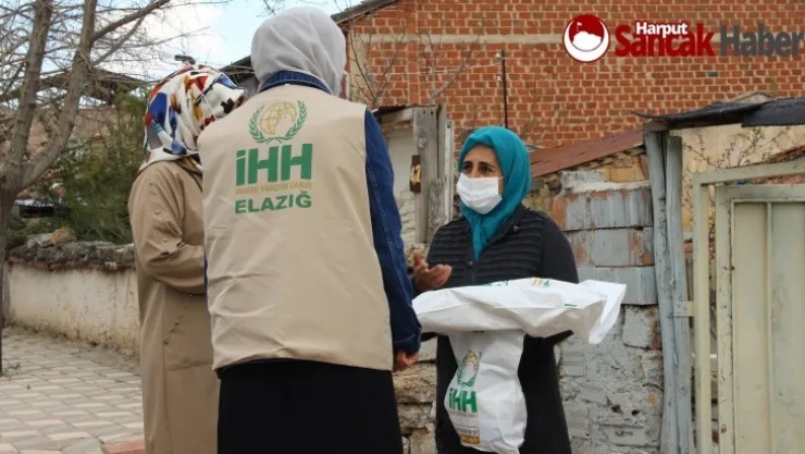 İHH'dan İftar Sofralarına Sıcak Yemek
